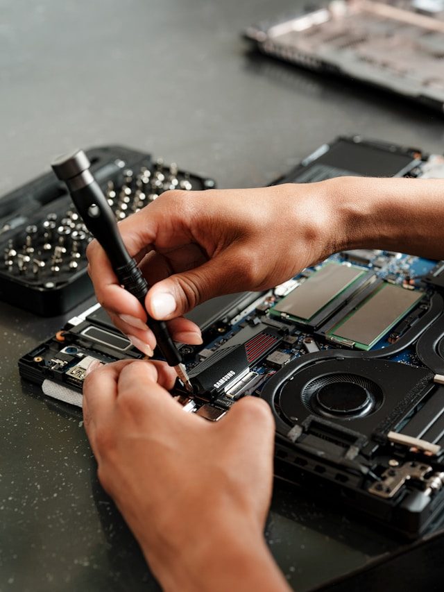 Počítač a IT technika